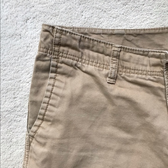 Old Navy Khaki Shorts - Picture 4 of 4